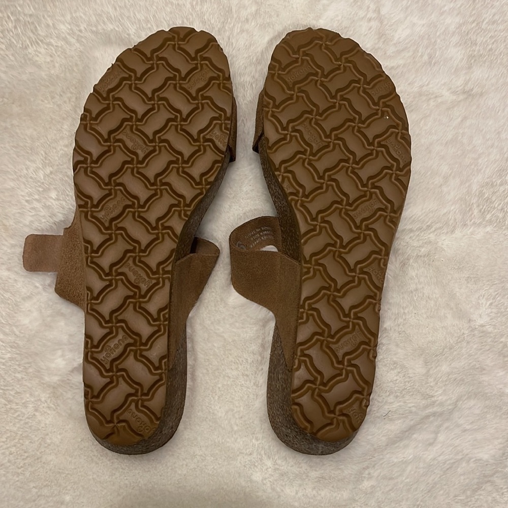 Yokono- Suede wedge buckle sandal- 9.5 - Picture 3 of 10